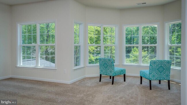 Building Photo - 8371 Jill Brenda Ct
