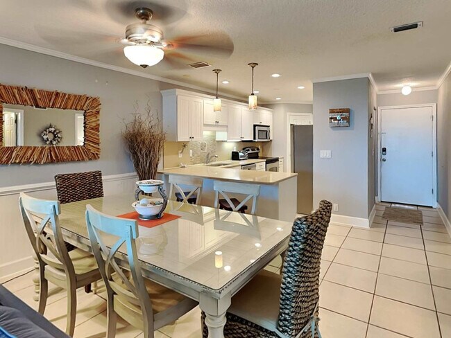 Building Photo - 210 Ocean Hibiscus Dr