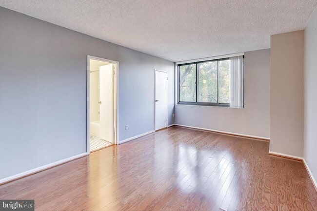 Building Photo - 5500 Holmes Run Pkwy