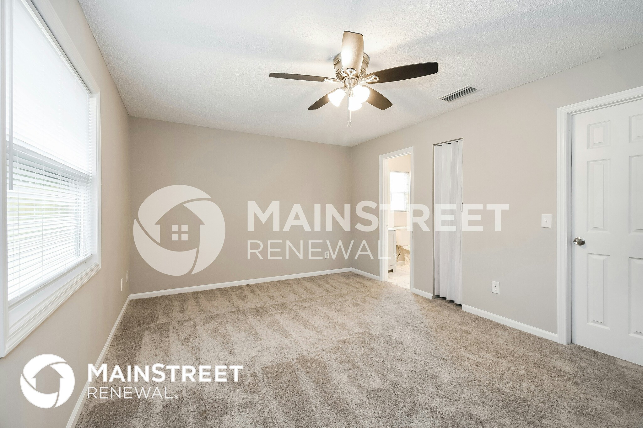 Building Photo - 3506 Whalers Way