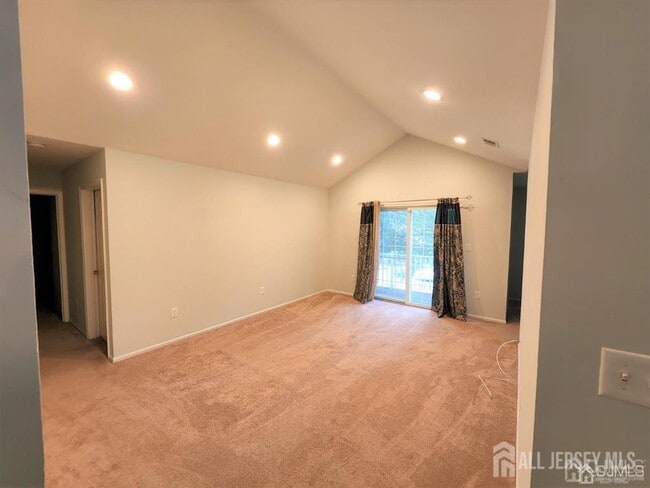 Building Photo - 602 Cypress Ln