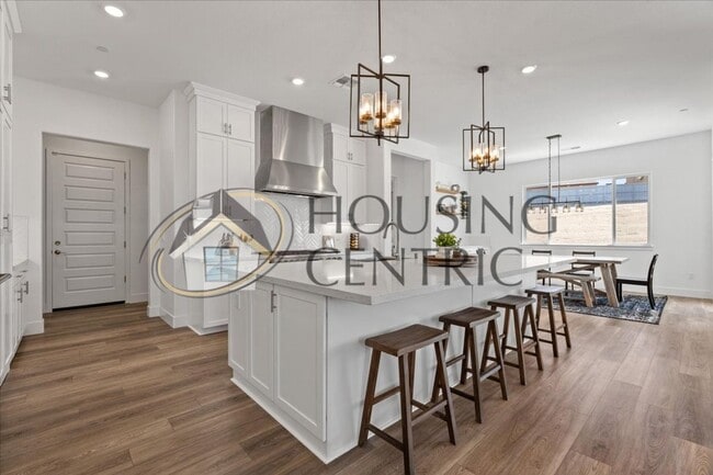 Building Photo - Modern & Elegant Living in Emerald Peak, E...
