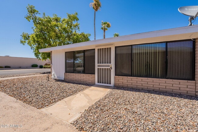 Building Photo - 13001 N 113th Ave