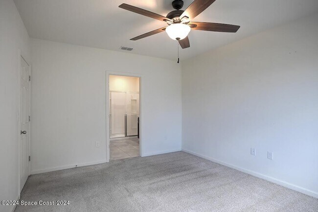 Building Photo - 1673 Talbott St