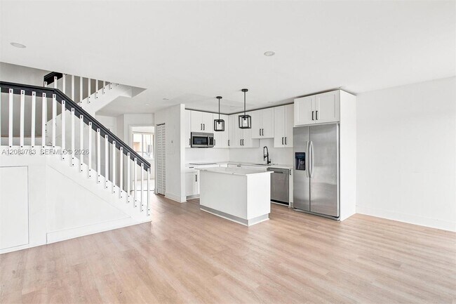 Building Photo - 17561 SW 140th Ct