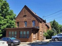 Building Photo - 1503 S Walnut St