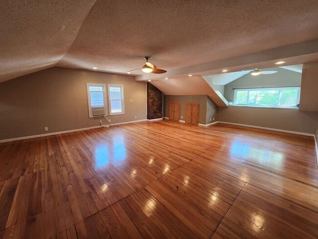 Building Photo - Spring Into Savings With Only A $100 Deposit !!