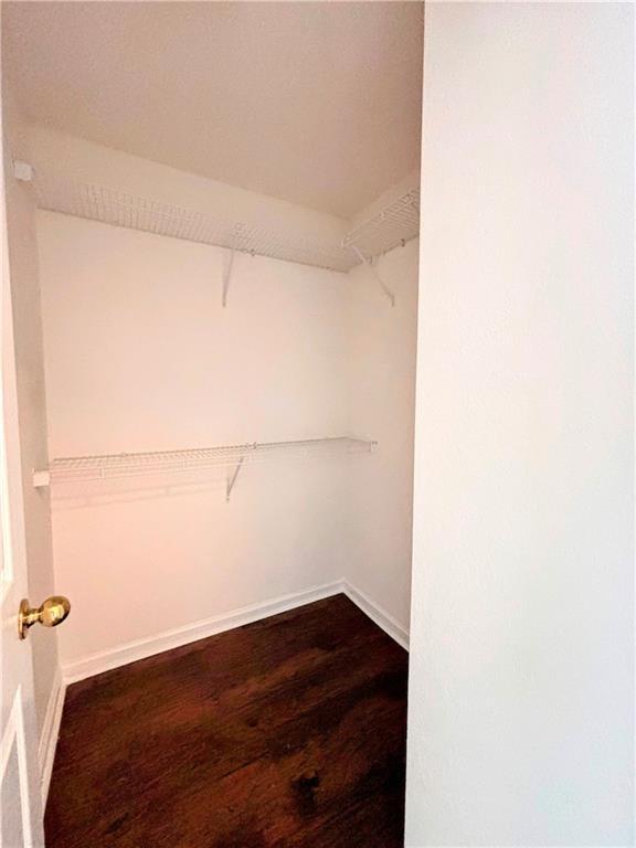 Building Photo - 283 Brookview Dr