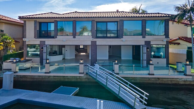 Building Photo - 45 Linda Isle