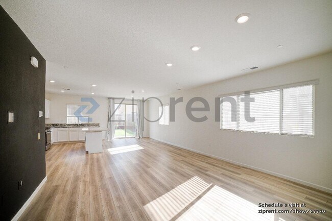Building Photo - 12812 Herringbone Way