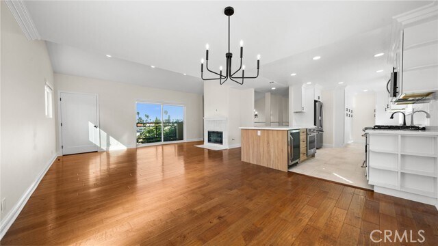 Building Photo - 521 Avenue C