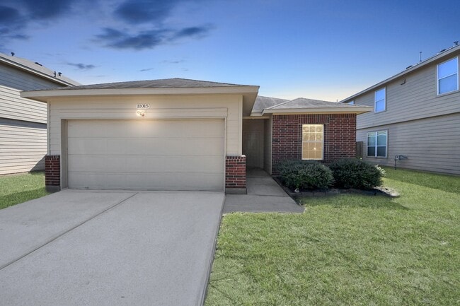 Building Photo - 11015 Harston Dr