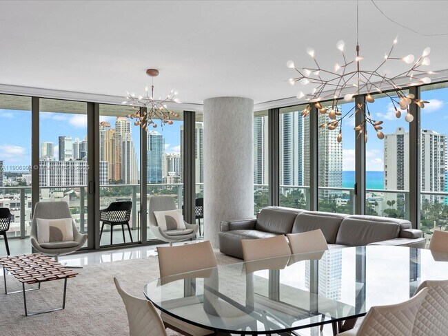 Building Photo - 300 Sunny Isles Blvd