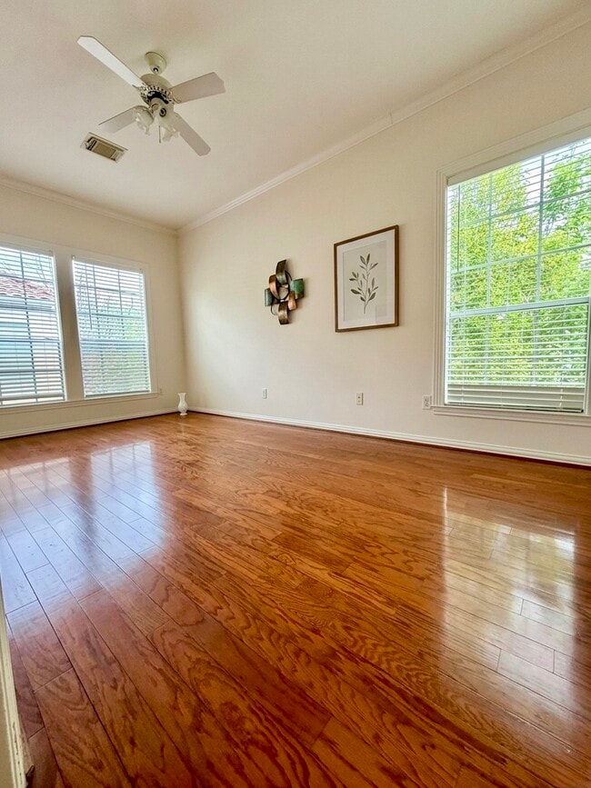 Building Photo - 7202 Harmony Cove