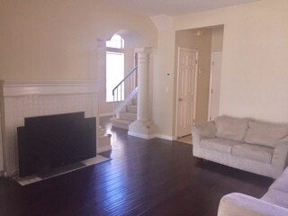 Building Photo - Forest Park/Ardenwood area home in Fremont