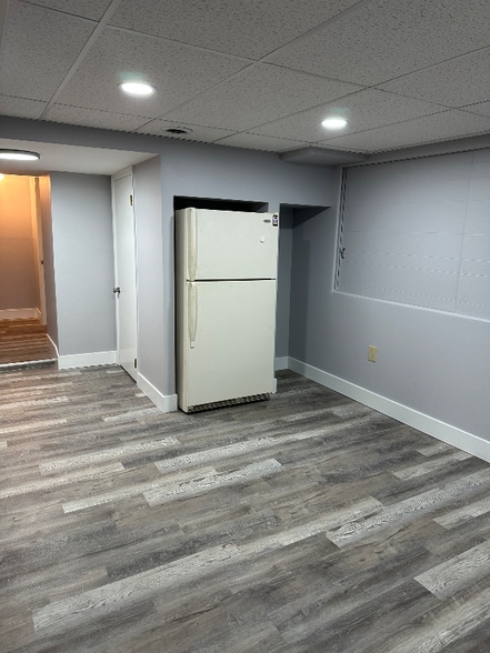 Building Photo - 239 S 17th St