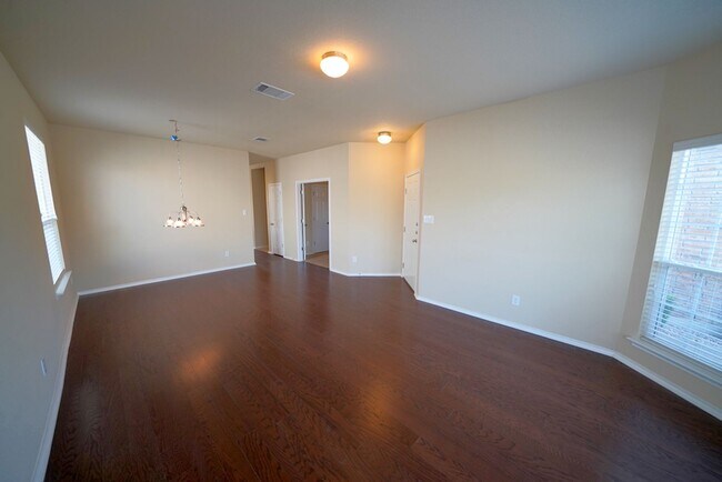 Building Photo - Beautiful home now available in the coveted Riata subdivision of Schertz, TX! Realtor Commission:...