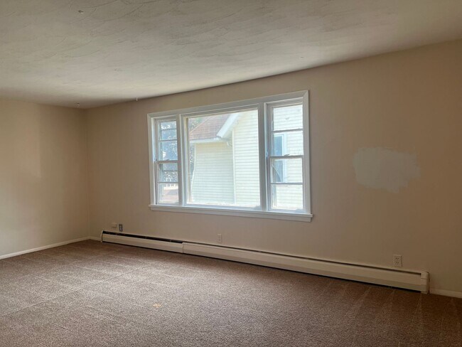 Building Photo - 207 Campbell Park