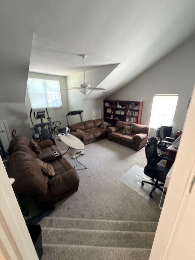 Building Photo - 3512 Chipada Ct