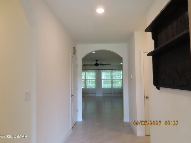 Building Photo - 35 Caballero Ct