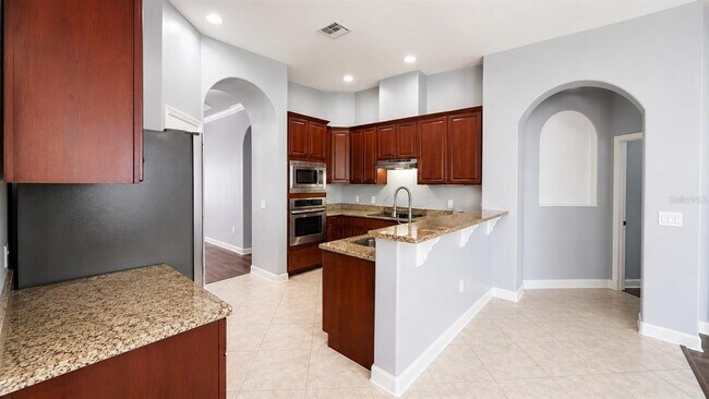 Building Photo - 439 Chelsea Ave