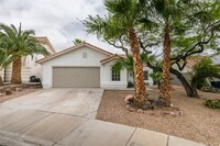 Building Photo - 505 Landra Ln