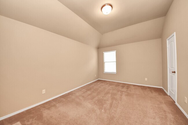 Building Photo - 26515 Becker Pines Ln