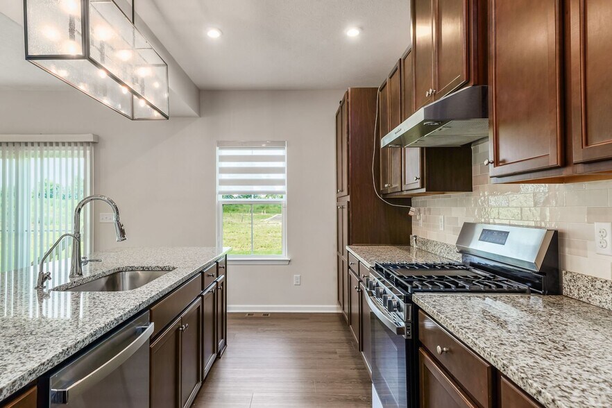Building Photo - 486 Alicia Kelton Dr.