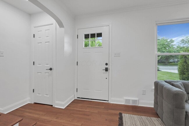 Building Photo - 2615 Northwest Blvd