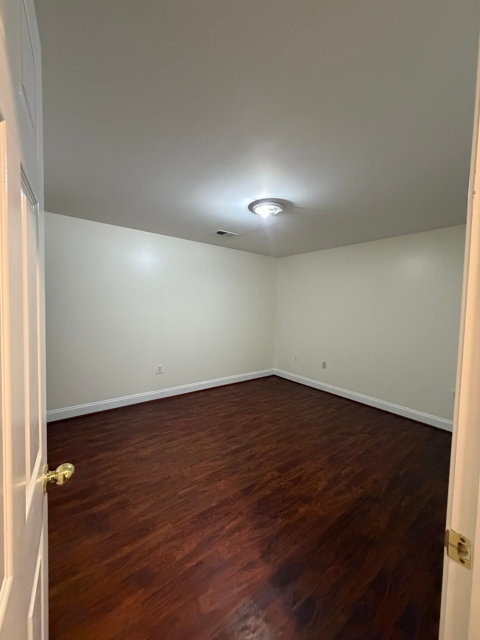 Building Photo - 188 Executive Cir