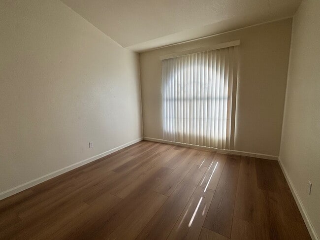 Building Photo - Well maintained 3 bedroom house in Newman