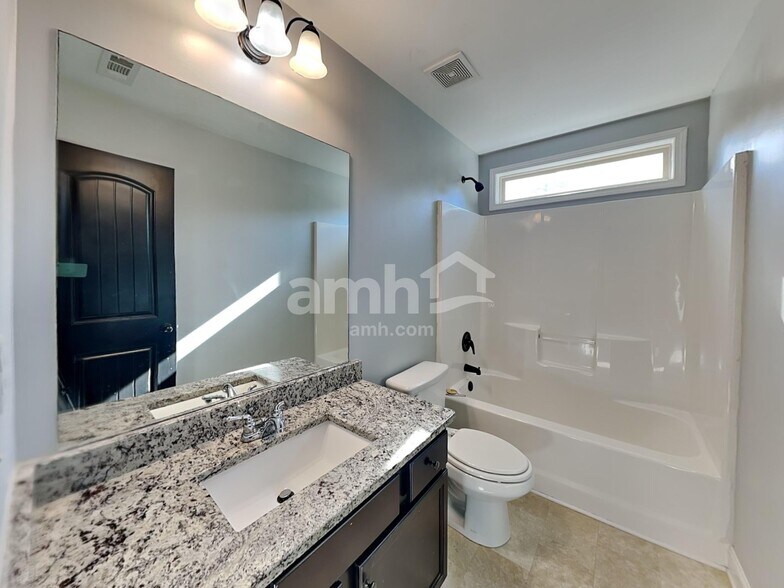 Building Photo - 2575 Dolostone Way