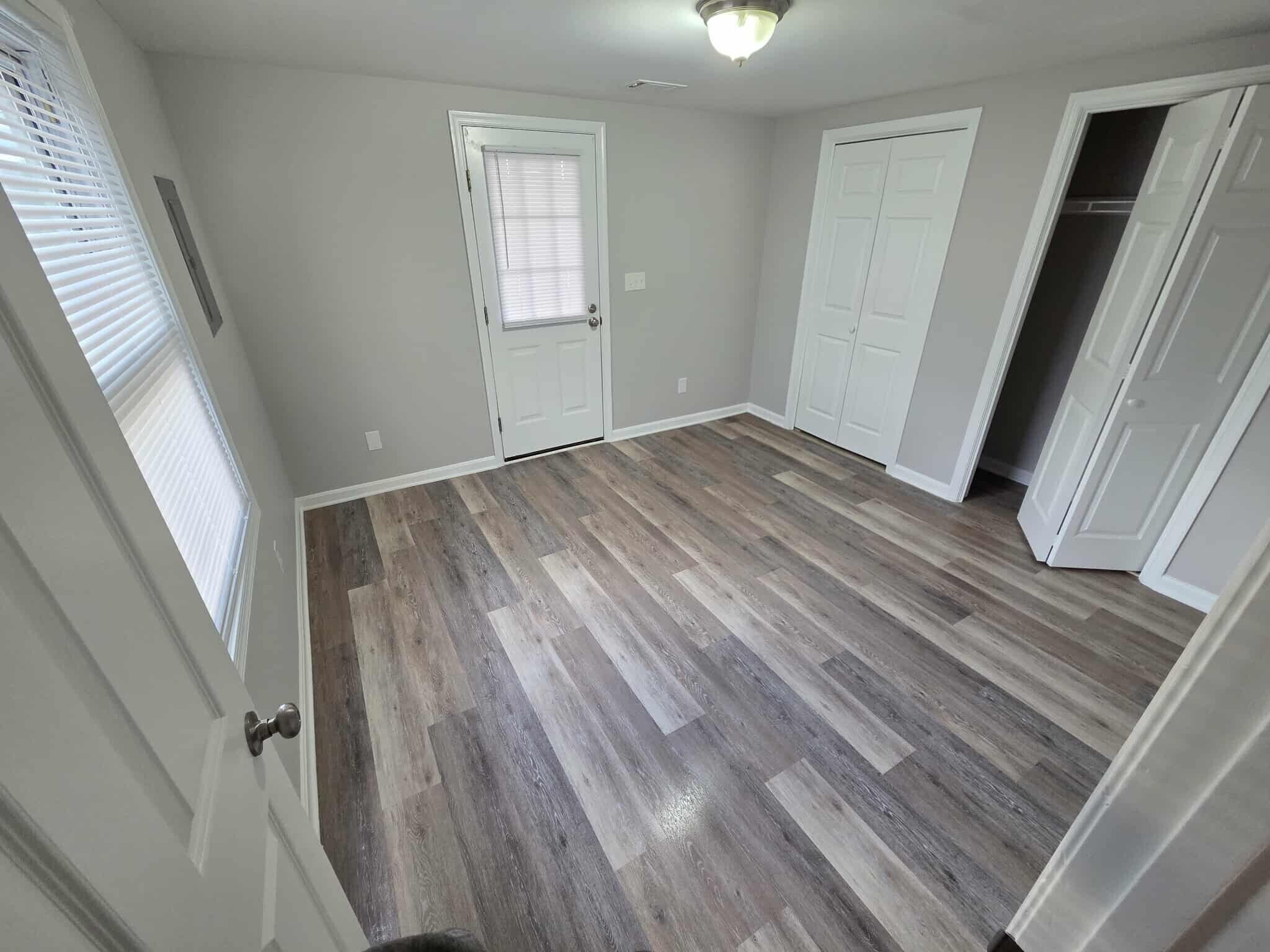 Building Photo - 923 Rose Hill Ave