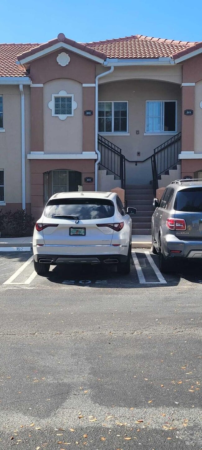 Building Photo - 3478 Briar Bay Blvd