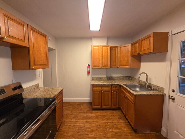 Building Photo - 202 Luella Ct
