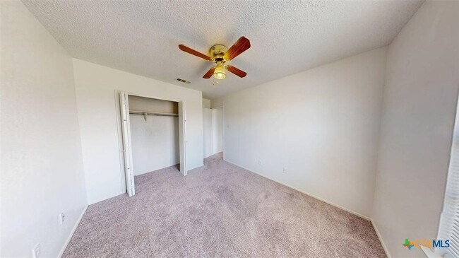 Building Photo - 1613 Bobby Lee Dr