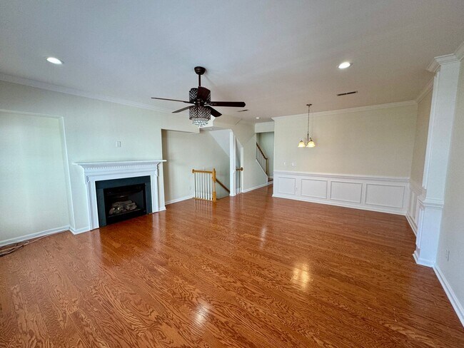 Building Photo - 3BR/3BA Townhouse in Ballantyne