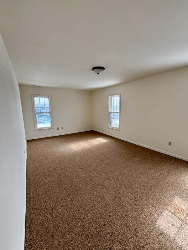 Building Photo - 91 Laverack Ave