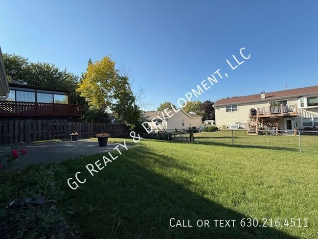 Building Photo - 344 Boulder Dr