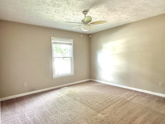 Building Photo - 5613 Kingstree Dr