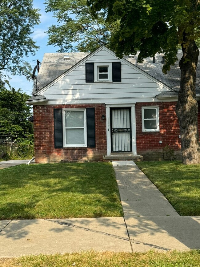 Primary Photo - 11129 Nottingham Rd