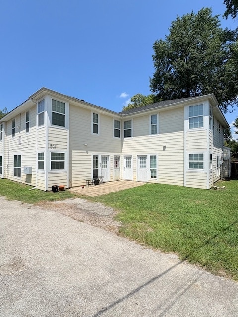 Building Photo - 507 S Bonner Ave