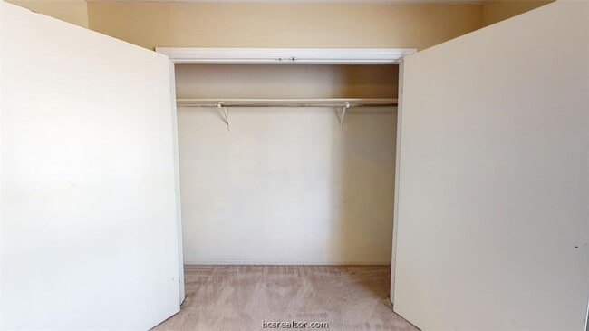 Building Photo - 1141 Oney Hervey Dr