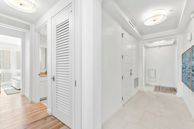 Building Photo - 74 Governors Court