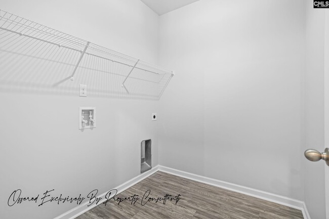 Building Photo - 548 Rimer Pond Rd