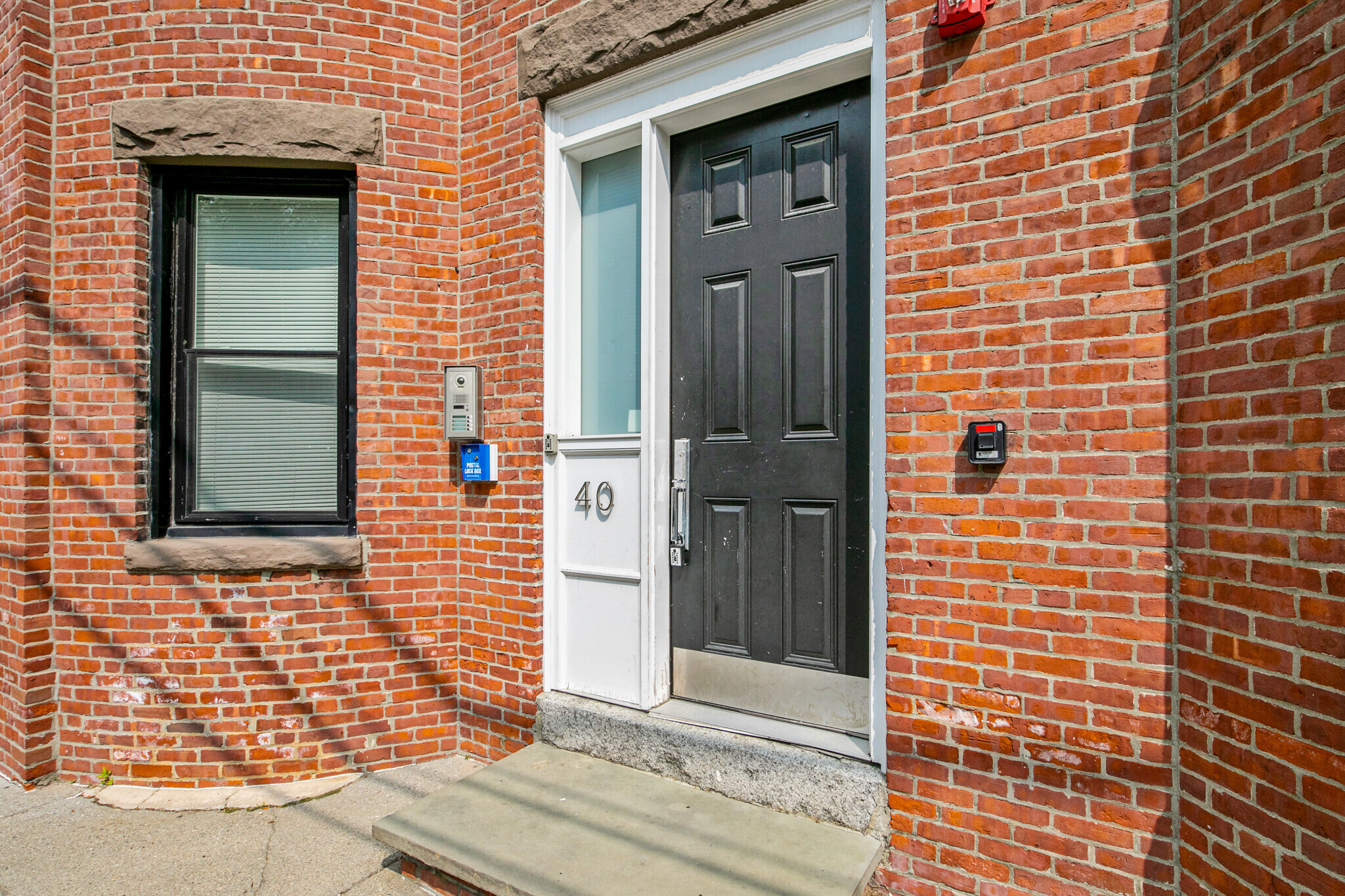Building Photo - 43 Cameron St