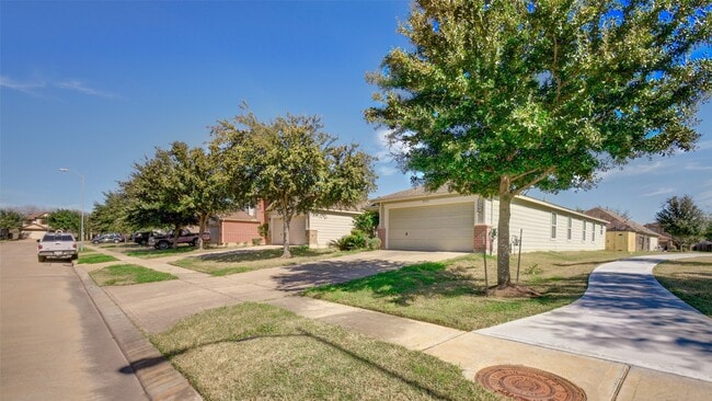 Building Photo - 18742 Westgate Park Dr