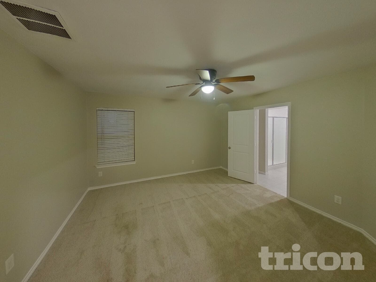 Building Photo - 1809 Princeton Ave