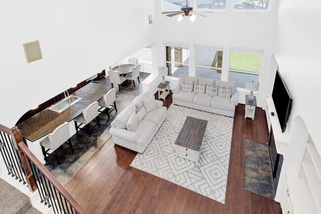 Building Photo - 2944 Auburn Woods Dr