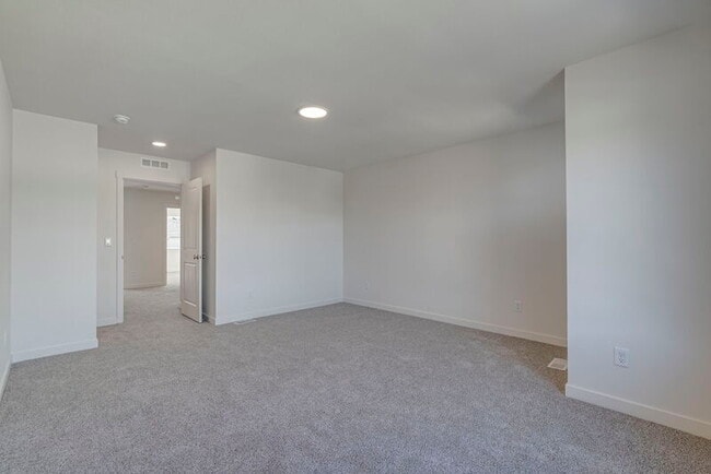 Building Photo - 1843 NW 18th Way